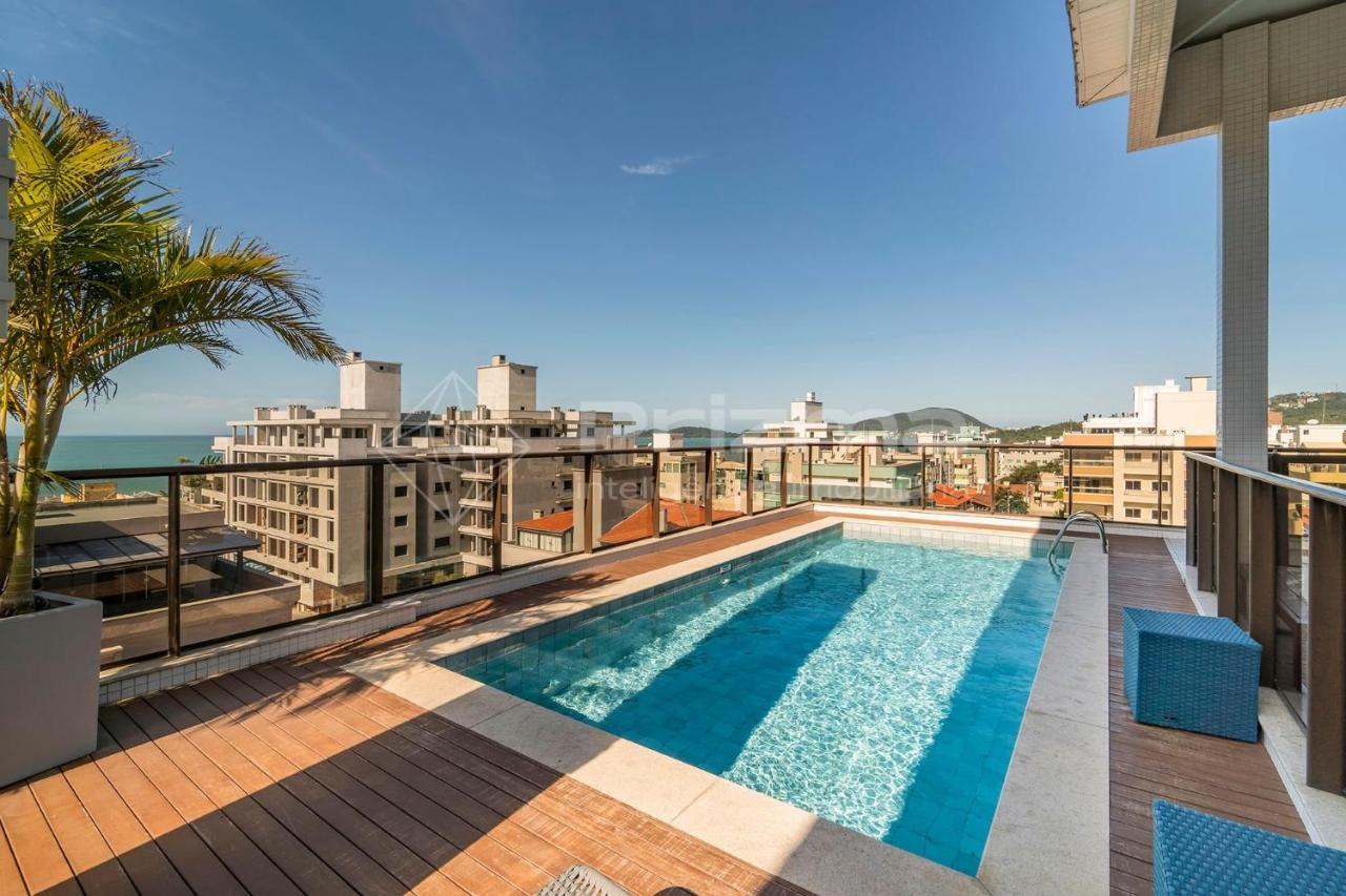 Sd 203 - Excelente Apartamento Em Condominio Com Rooftop E Piscina. Bombinhas Kültér fotó